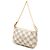 Borsa a mano Louis Vuitton Damier Azur Mini Pochette Accessoires Bianca - vista 2