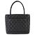 Borsa Tote Chanel Medallion in pelle di vitello granulata nera - vista 3