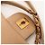 Bolsa de aba acolchoada Chanel em couro bege - vista 8