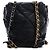 Mochila Chanel 19 em pele de cordeiro acolchoada preta - vista 2