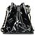 Chanel Bolsa de ombro bucket em verniz preto