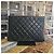 Clutch Chanel Caviar Nera in Pelle Oro - vista 2