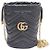 Gucci Mini borsa secchiello GG Marmont Chevron con catena dorata