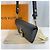 Louis Vuitton Borsa a tracolla e crossbody con lucchetto sulla cinghia - vista 5