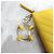 Chanel Borsa a Pochette Chevron Medium Yellow Gold - vista 15