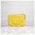 Chanel Borsa a Pochette Chevron Medium Yellow Gold - vista 3