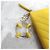 Chanel Borsa a Pochette Chevron Medium Yellow Gold - vista 6