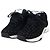Chanel Wildledersneaker mit CC-Logo