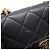 Borsa a tracolla con catena Chanel in pelle d'agnello nera - vista 8