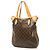 Louis Vuitton Brown Monogram Odeon GM - vista 2