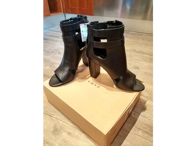 bottines zara beige