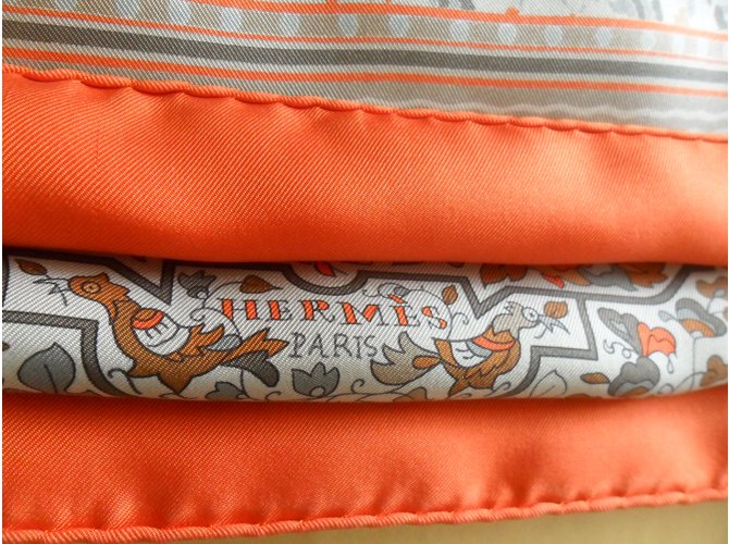 carré hermès : Les jardins d'Armènie assez recherché et rare Soie