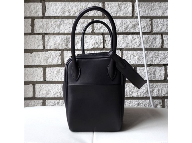 Hermès Lindy 26 Black Leather ref.46305 Joli Closet