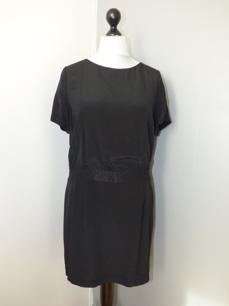 Comptoir Des Cotonniers Dress Black Silk Viscose ref.47204 - Joli Closet