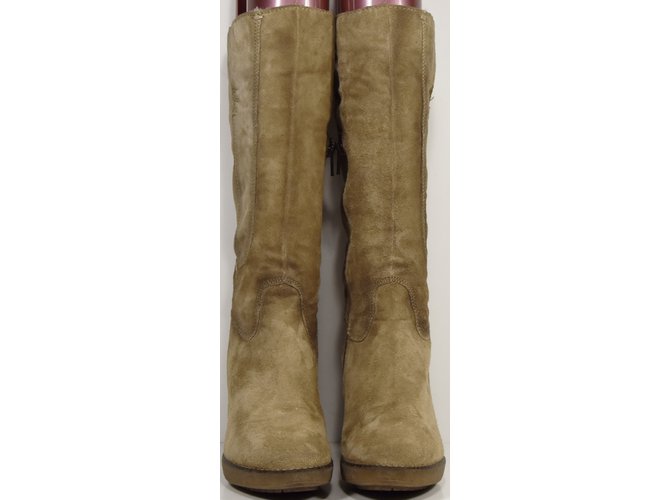 manas bottes