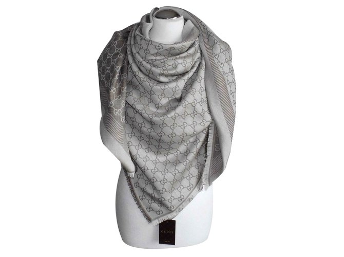 Gucci Scarf Silk Wool ref.64821 Joli Closet