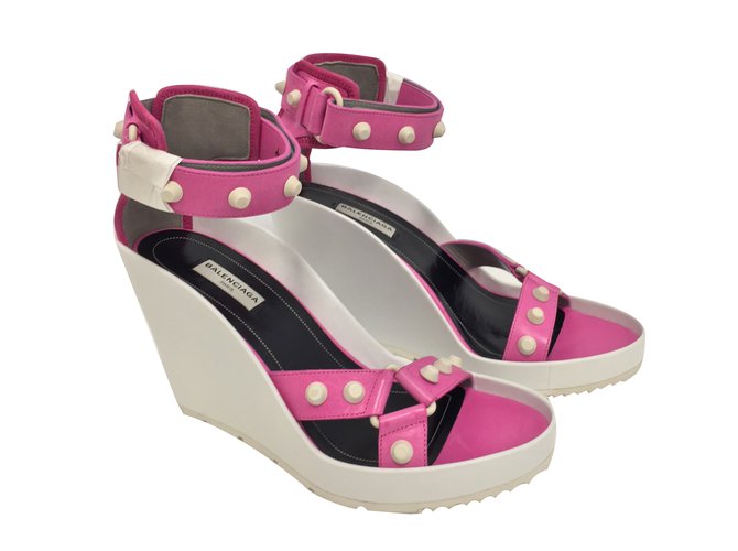 balenciaga sandals womens pink