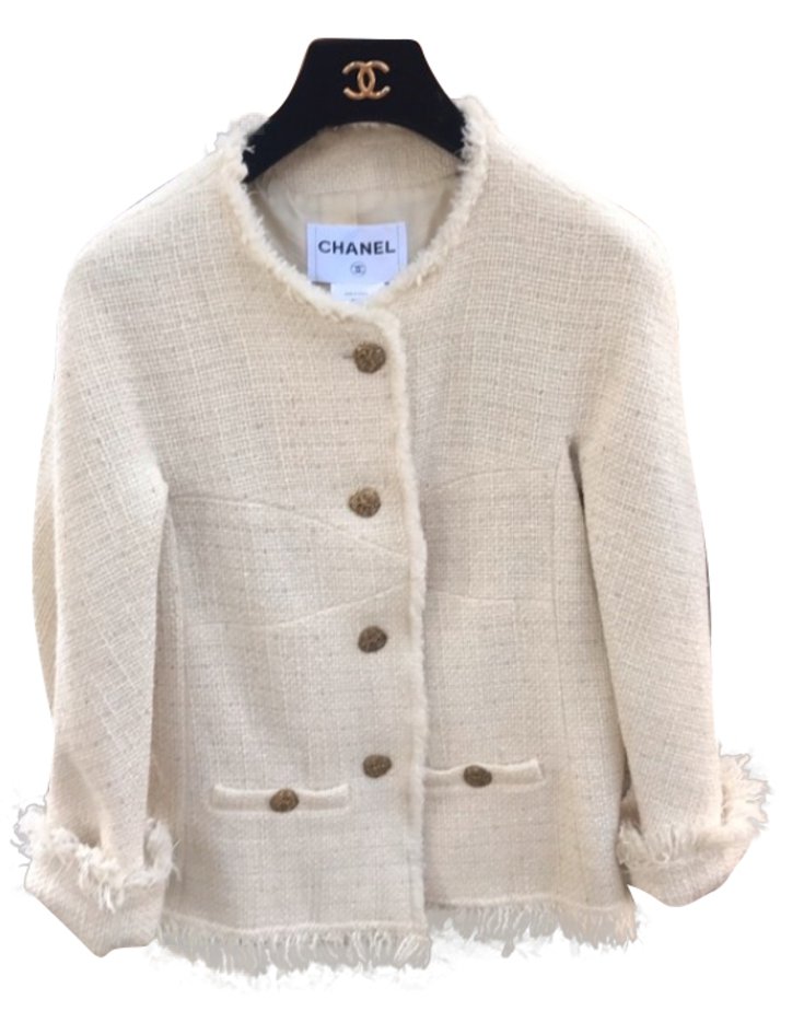Chanel Jackets Beige Tweed ref.81539 - Joli Closet