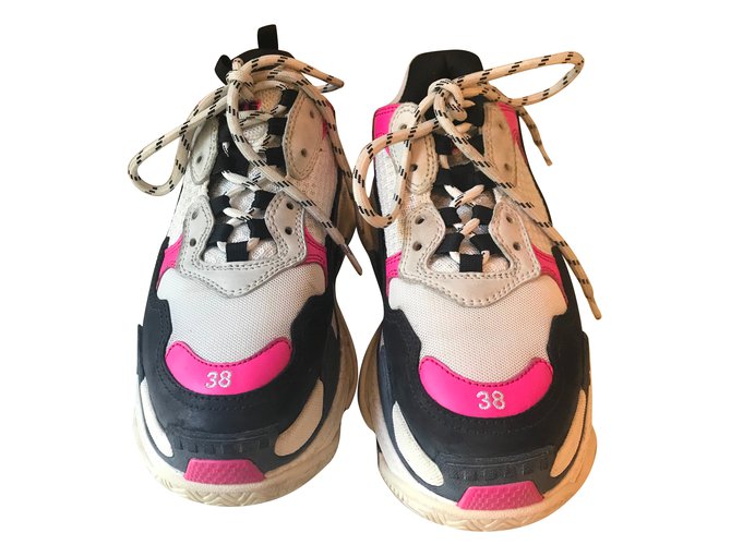 balenciaga trainers pink