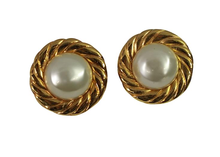 Chanel Earrings Golden Metal ref.88819 - Joli Closet