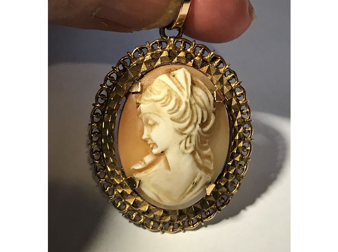 Pendentif Camée Vintage Pour Femme - Très Bon état - Bijou élégant Rétro