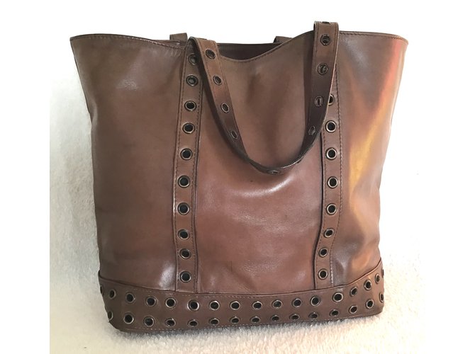 vanessa bruno basket