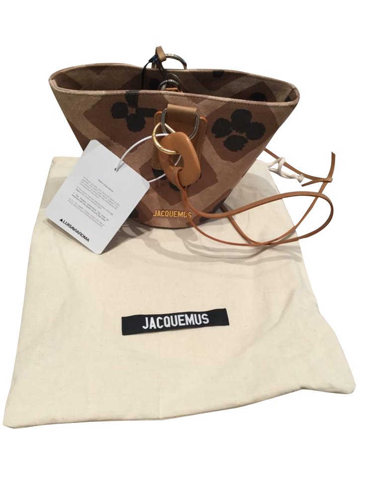 Jacquemus Praia Bucket Bag Bronze Leather ref.99855 - Joli Closet