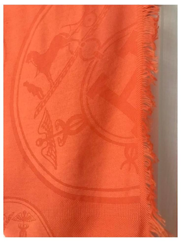 Étole écharpe hermès New libris Soie Cachemire Orange ref.122693 - Joli
