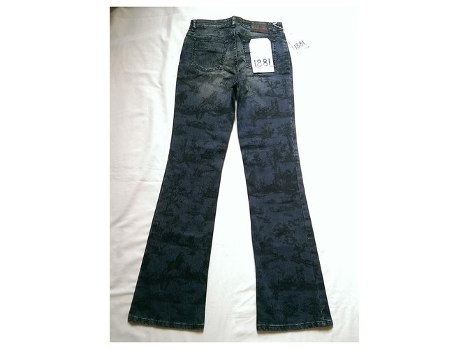 Cerruti 1881 Jeans Blue Cotton Elastane ref.147492 - Joli Closet