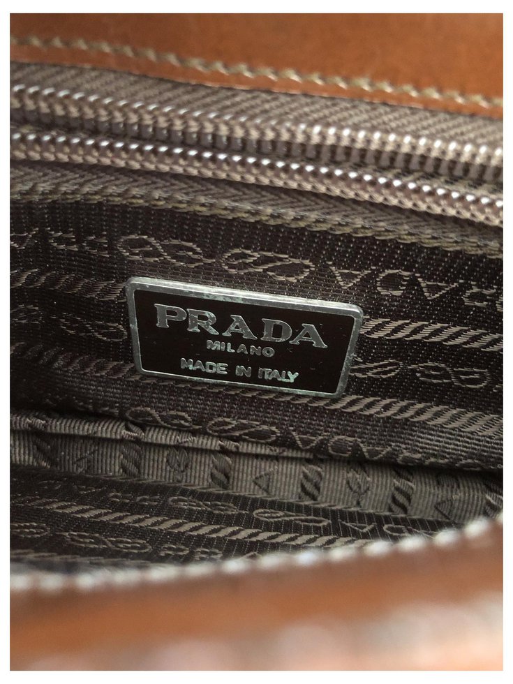 Prada Spazzolato Vitage Dark brown Leather ref.149530 - Joli Closet