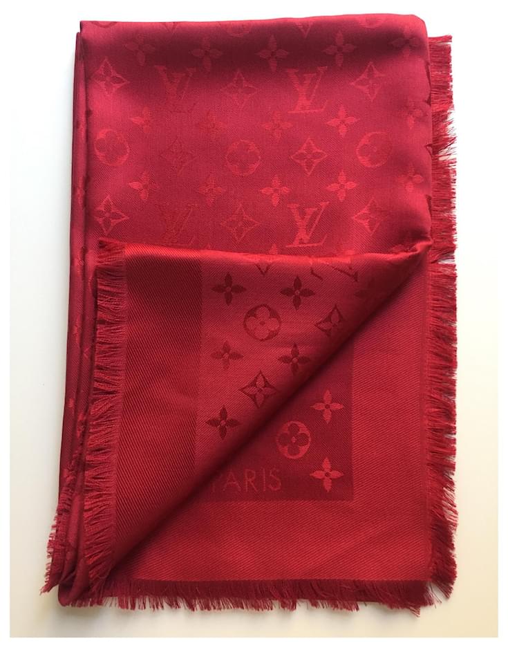 Louis Vuitton Monogram Stola Vuitton Red Wool ref.150714 - Joli Closet