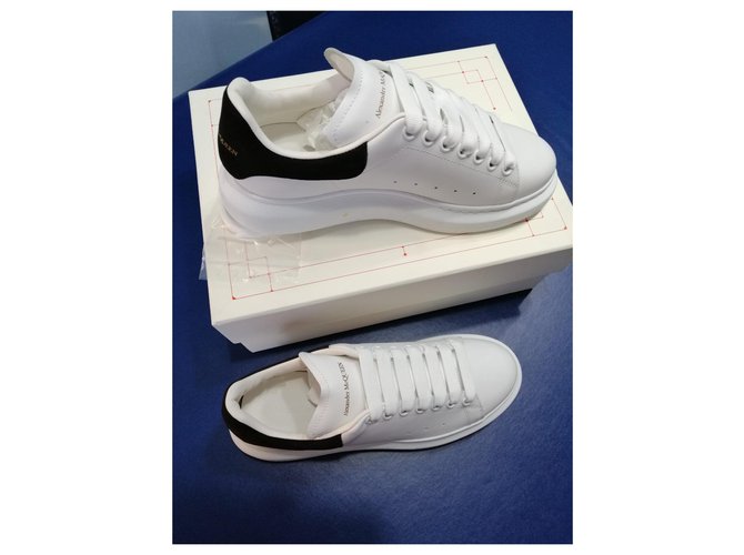 alexander mcqueen basket velour