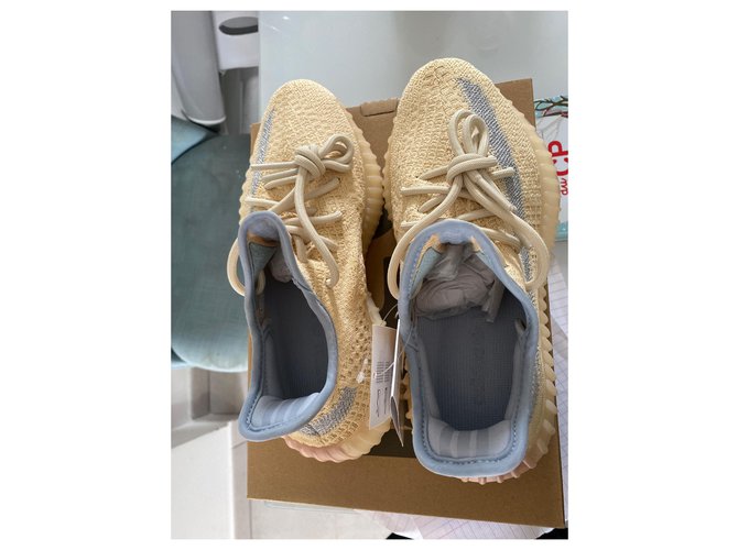 yeezy beige femme