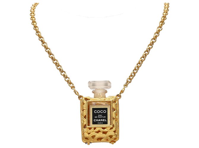 Chanel Gold Coco Parfüm Flaschenhalskette Golden Metall ref.191688 Joli Closet