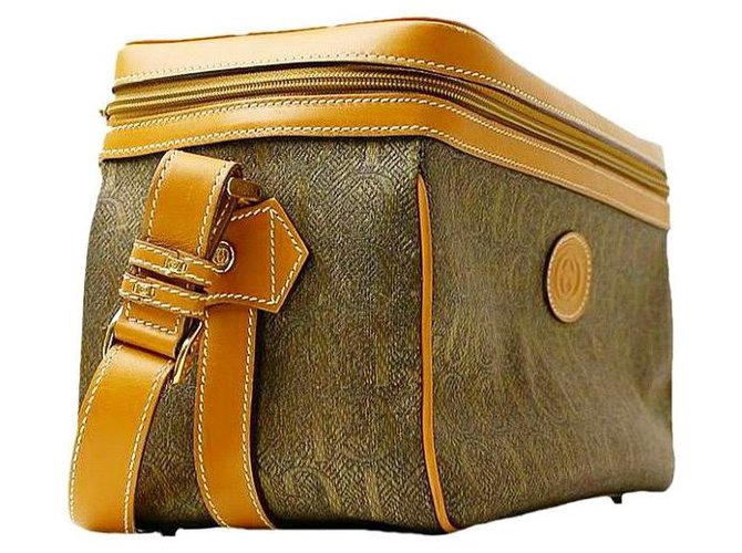 Authentic Vintage Gucci Logo Embossed Travel Vanity Crossbody Bag w