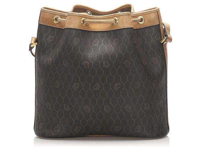 Borsa secchiello in similpelle intrecciata