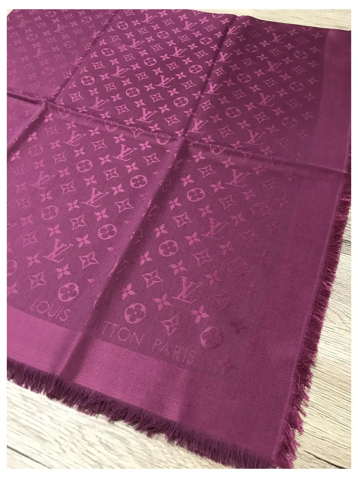 Louis Vuitton burgundy shawl Purple Silk Wool ref.224860 - Joli Closet