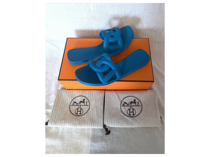 sandales bleu canard