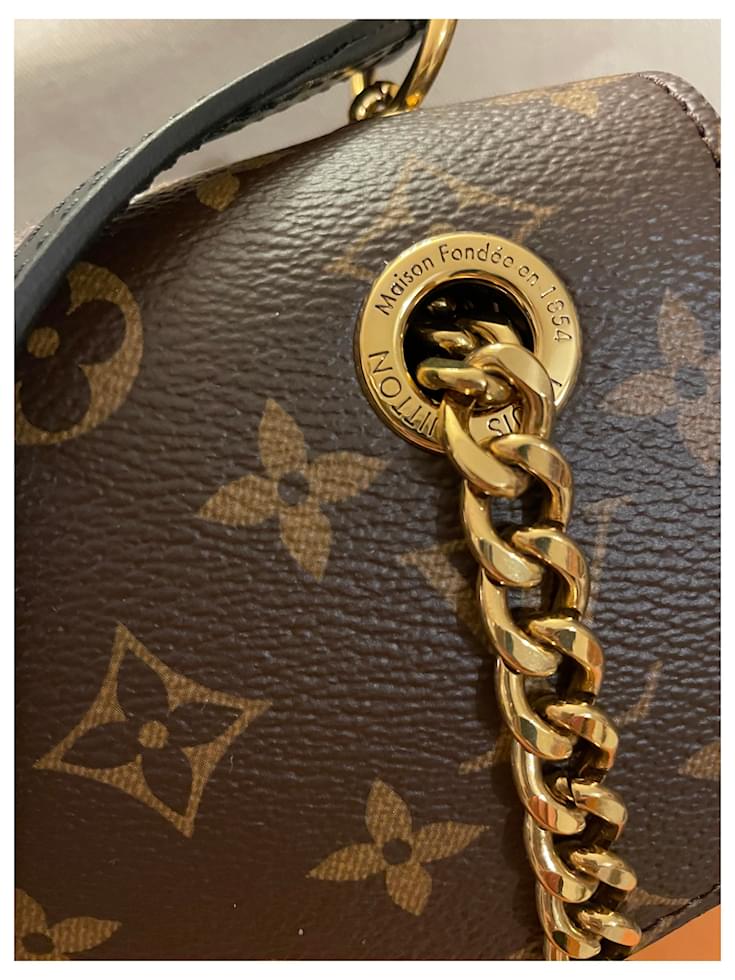 lv passy monogram