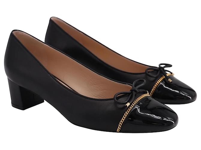 khloe flat mule