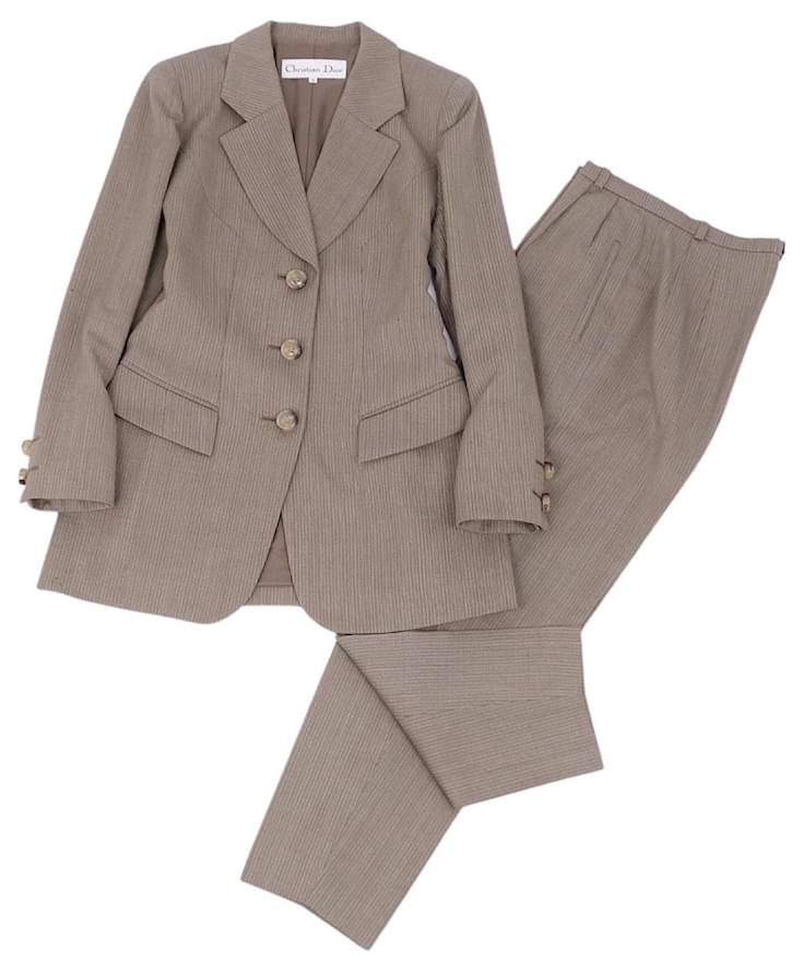 Christian Dior Pant Suit Beige Wool ref.623825 - Joli Closet