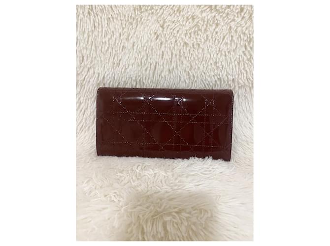 Christian Dior Wallets Dark red Leather ref.786257 Joli Closet