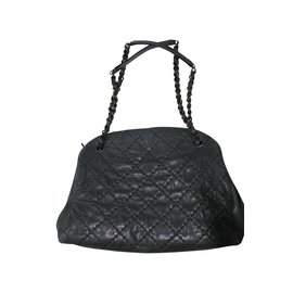 Chanel-Sac Mademoiselle en cuir matelassé-Noir,Gris anthracite