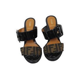 Fendi Muli cuneo Nero Giallo