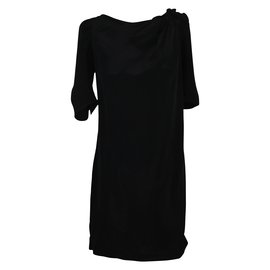 Maje-Très jolie robe en soie-Noir