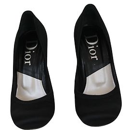 Christian Dior Tacones Negro