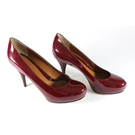 Fendi-Heels-Dark red