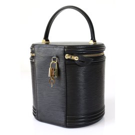Louis Vuitton-Handbags-Black