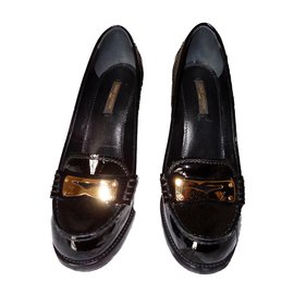 Louis Vuitton-Flats-Black