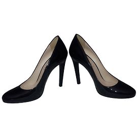 Escarpins Prada en cuir verni noir Noir